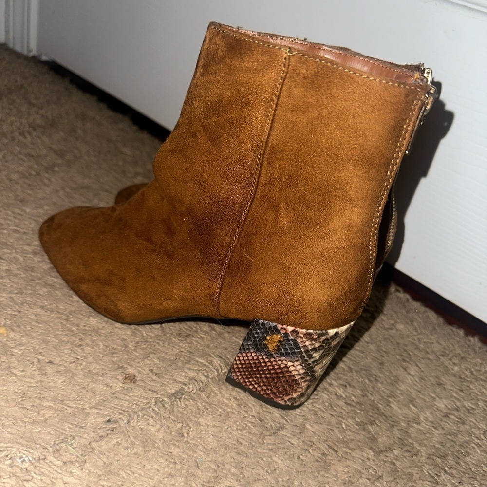 Bamboo ankle boots size: 7